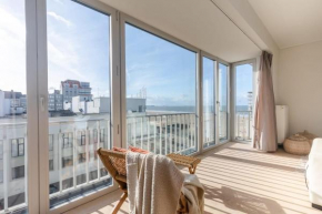 Huswell - Modern apartment with sea view at Knokke-Heist!